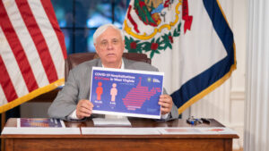 Justice illustrates his case: It's the unvaccinated filling hospital beds and ICUs